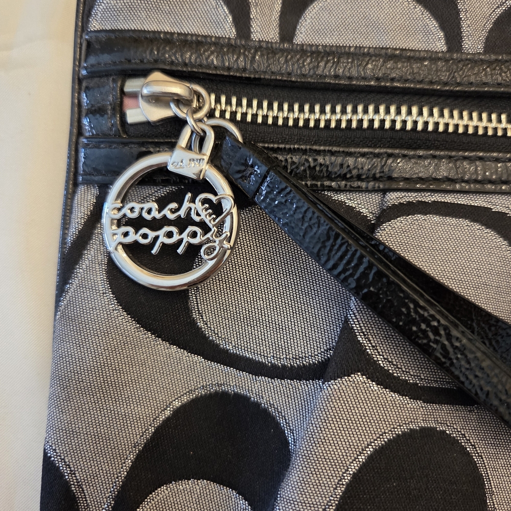 Coach Black and Gray Shoulder Bag - Picture 11 of 11